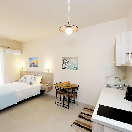 Venus Island * Líndos